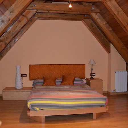 Laurit Villa Bossost Bagian luar foto
